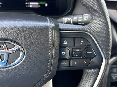 2025 Toyota Sequoia SR5