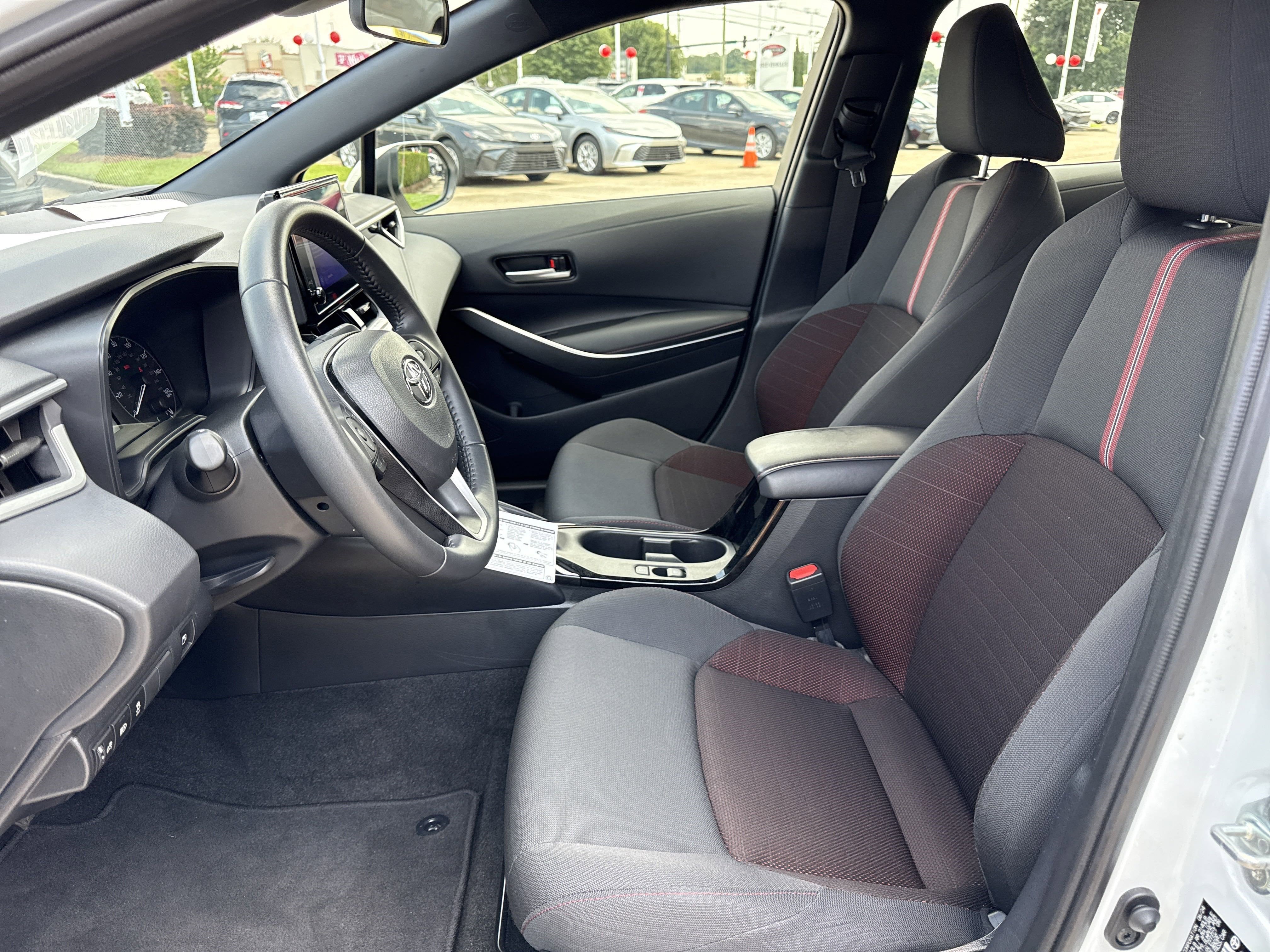 2024 Toyota Corolla Hybrid SE