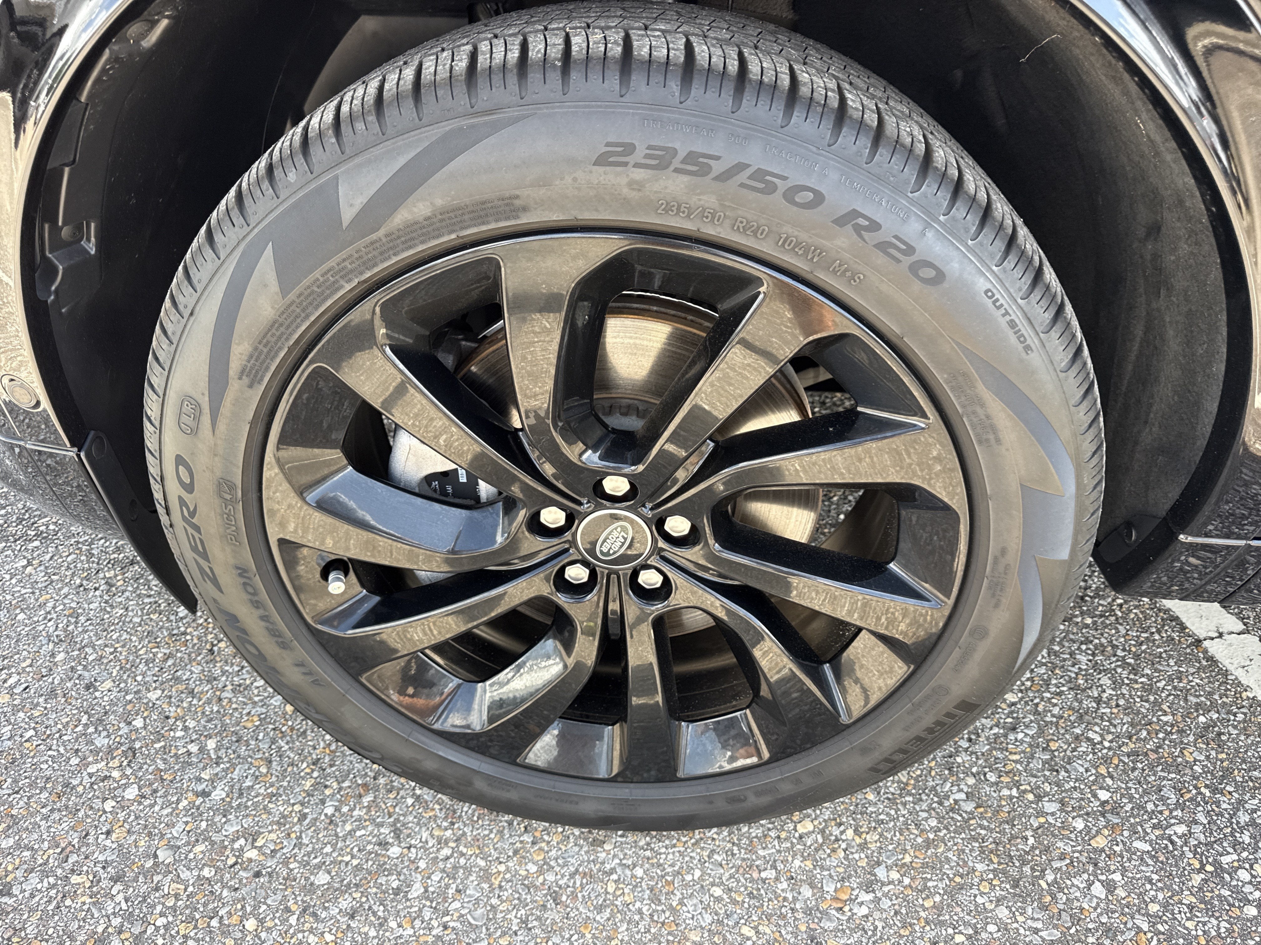 2025 Land Rover Discovery Sport Dynamic SE